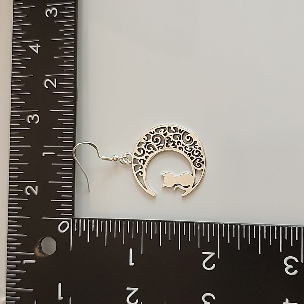 Crescent Moon Cat Earrings Silver 925S Posts ER - Picture 3 of 5